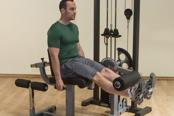 Leg flexion-extension in the gym for the treatment of prostatitis
